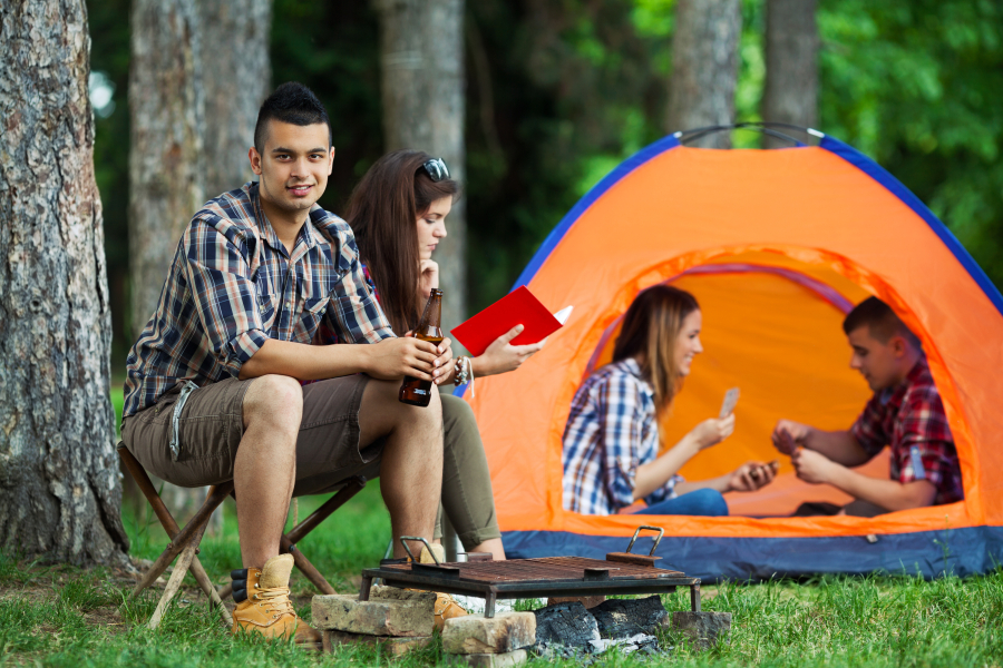 famille au camping-gorges-Aveyron